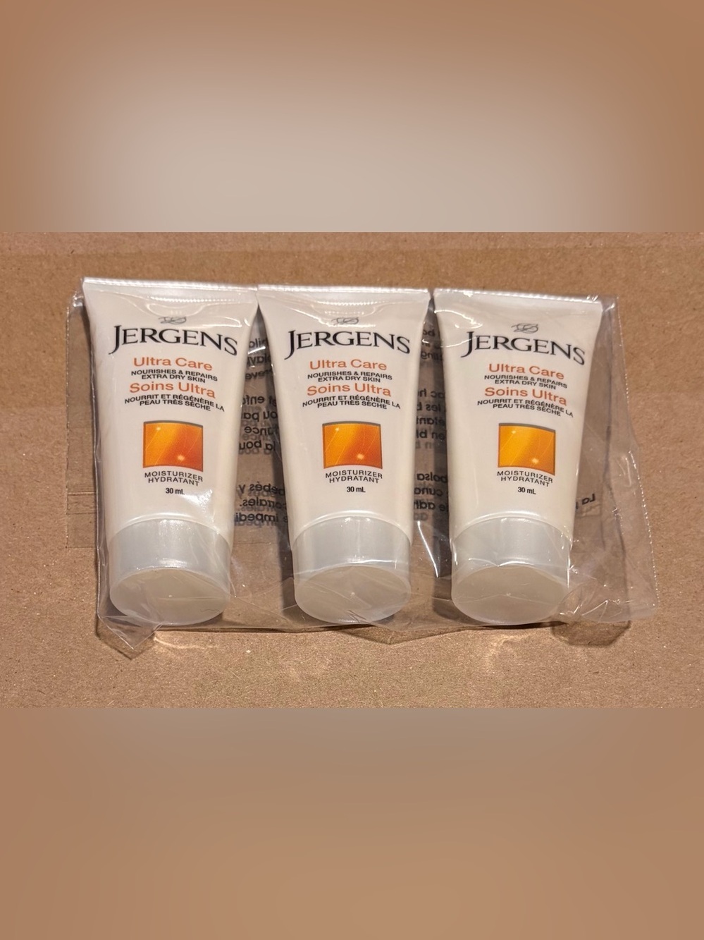 🌙 CC - 3 pack travel size Jergens ultra care moisturizer